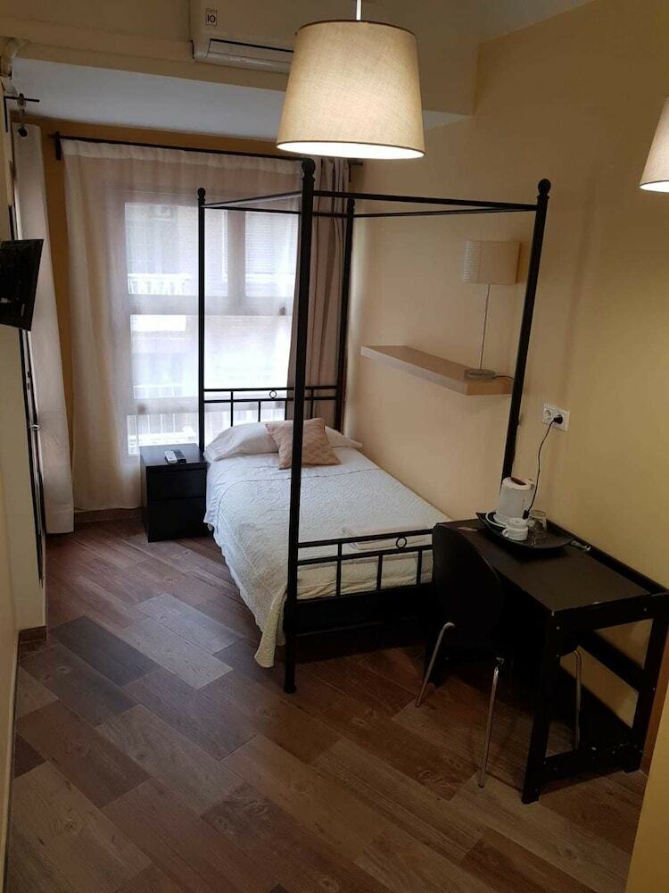 Hostal Pension Arena Alicante