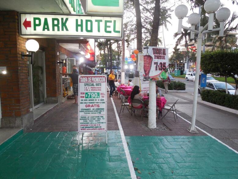 Acapulco Park Hotel