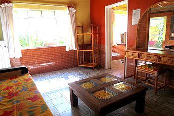 Hotel Ajijic Plaza Suites