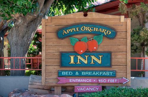 Bed & Breakfast Apple Orchard Inn