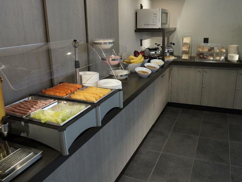 Hotel City Express Plus Patio Universidad