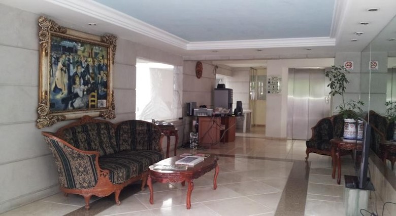 Aparthotel Suites Aristoteles 140