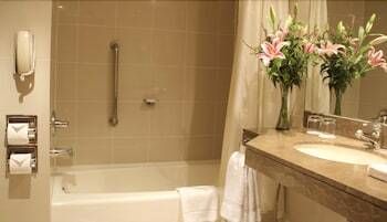 Aparthotel Los Tallanes Hotel & Suites
