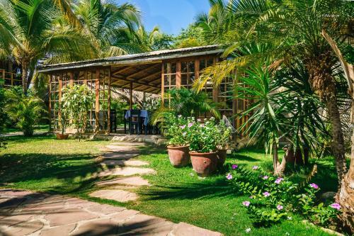 Posada Kimbas Bungalows Mancora