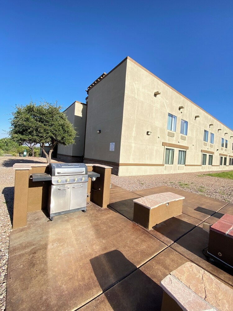 The Tombstone Grand Hotel