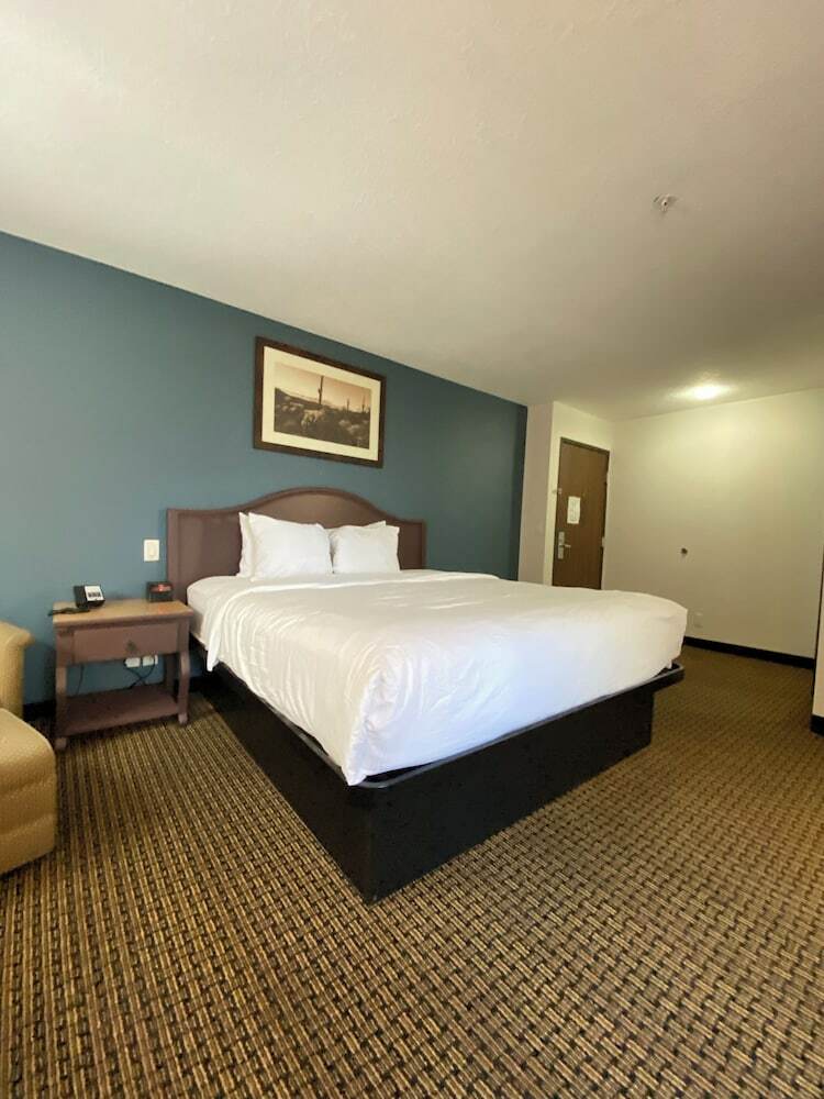 The Tombstone Grand Hotel
