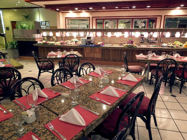 Hotel Holiday Inn San Jose-aurola