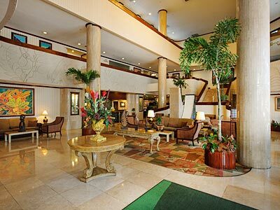 Hotel Holiday Inn San Jose-aurola
