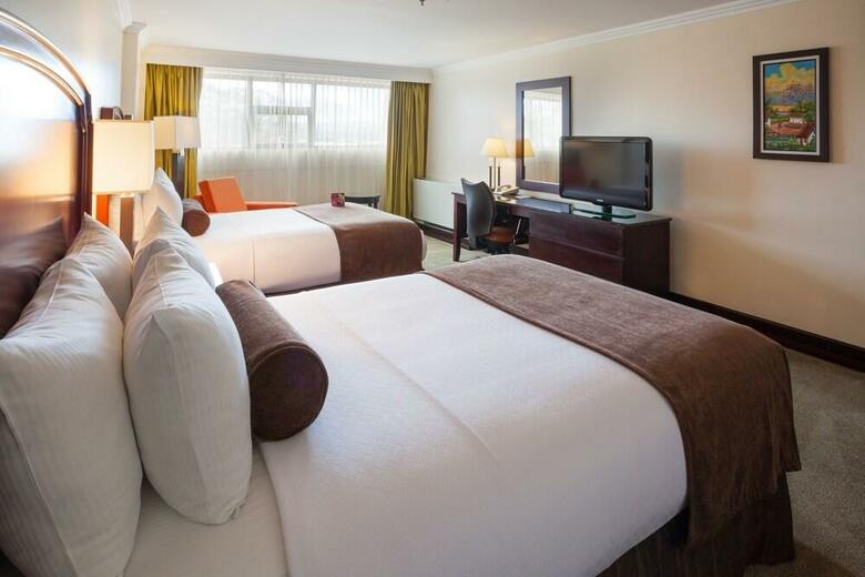 Hotel Crowne Plaza Corobici