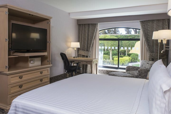 Hotel Holiday Inn Express & Suites Queretaro