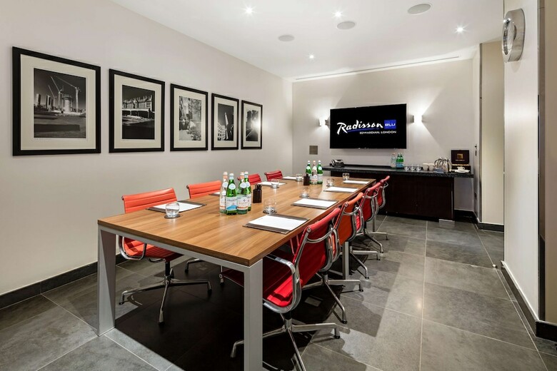 Hotel Radisson Blu Edwardian New Providence Wharf