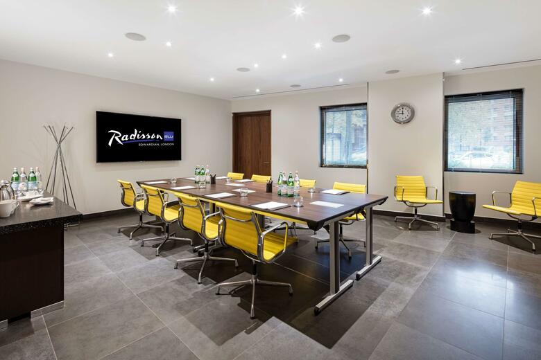 Hotel Radisson Blu Edwardian New Providence Wharf