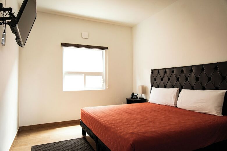 Hotel Conquistador Inn By Us Consulate