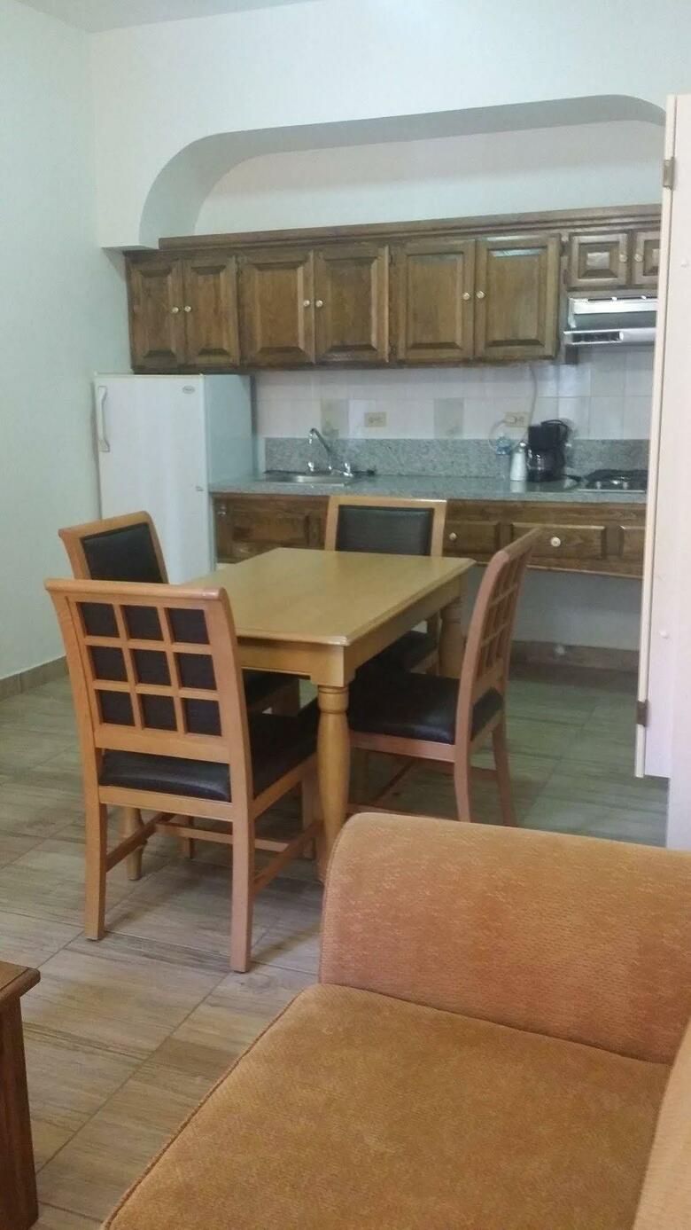 Hotel Suites El Paseo