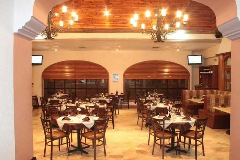 Hotel Suites El Paseo