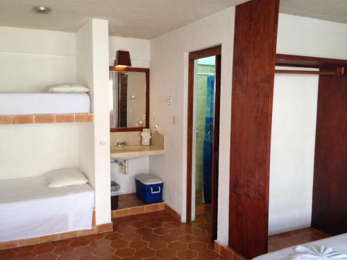Hotel Safari Inn