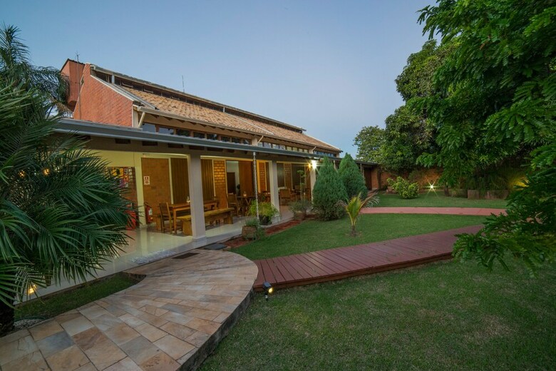 Hostal Pousada Galeria Artes