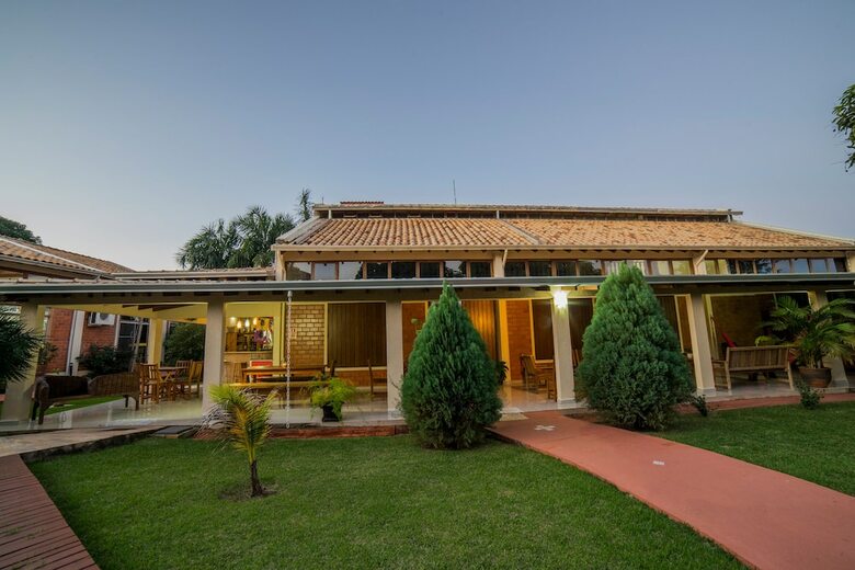 Hostal Pousada Galeria Artes