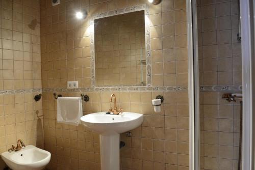 Hostal Casa Rural Las Cadenas