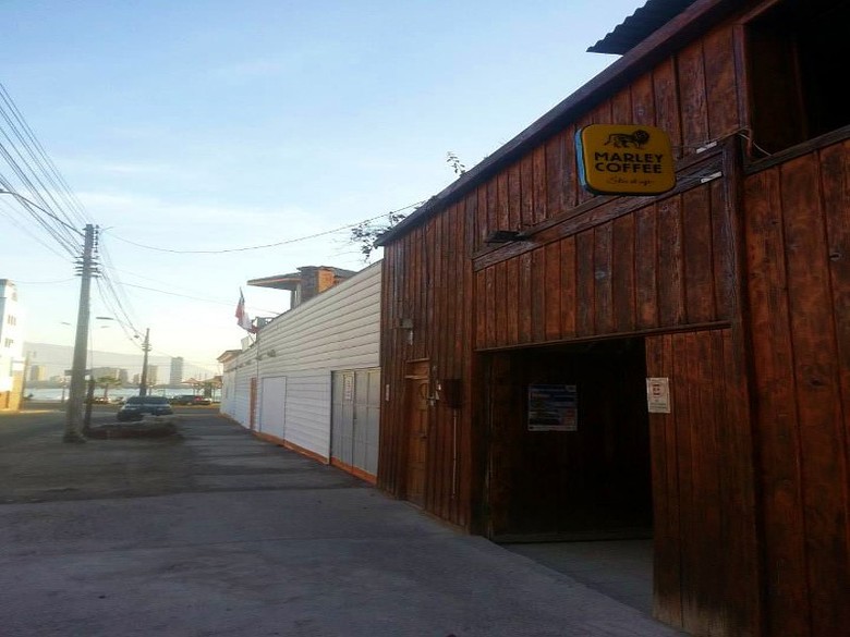 Hostal El Bajo - Marley Coffee