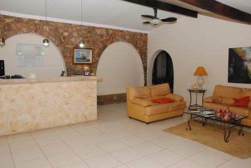 Hostal Pousada Cambuc� De Cabo Frio