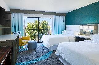 Sheraton Tucson Hotel & Suites