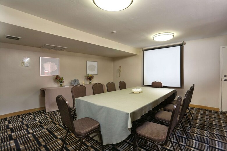 Hotel Doubletree Suites By Hilton Tucson Airport