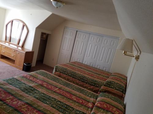 Motel Budget Host Inn Williams