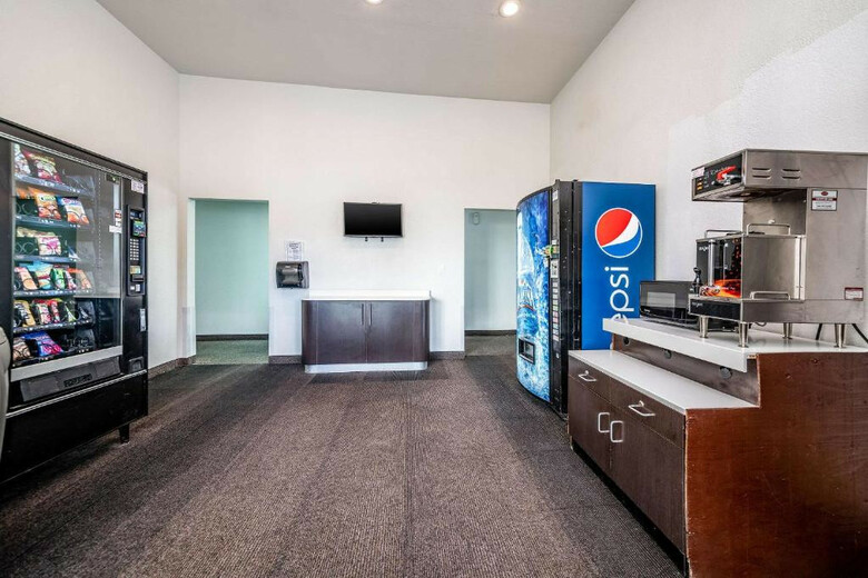 Motel Clarion Pointe - Near Grand Canyon
