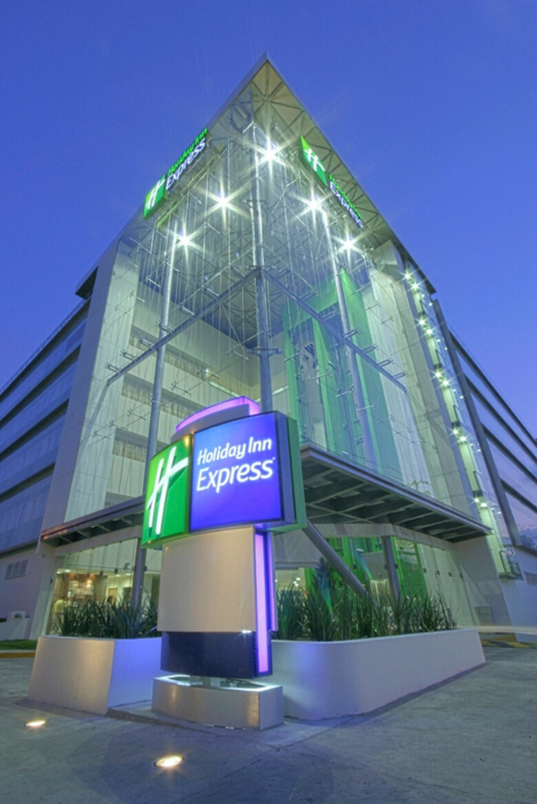 Hotel Holiday Inn Express Guadalajara Expo