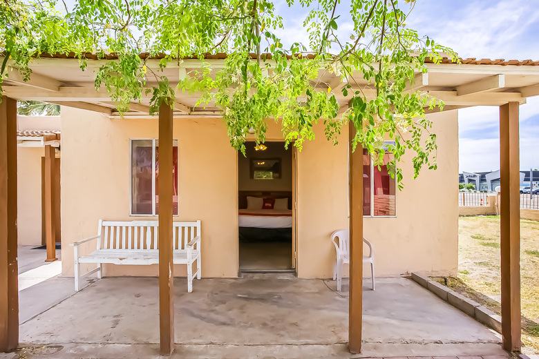 Posada Arizona Inn & Suites