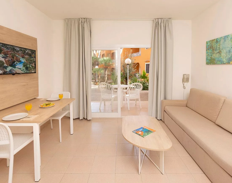 Hotel Aptos. Club Torrenova