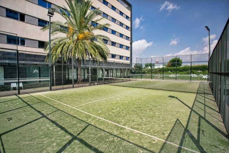 Azz Valencia T�ctica Hotel