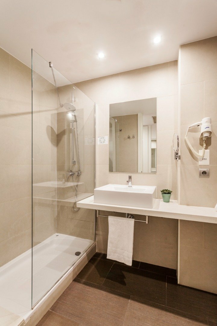 Azz Valencia T�ctica Hotel