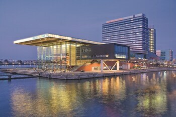 Hotel M�venpick Amsterdam City Center