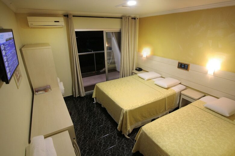 Hotel Tr�s Fronteiras