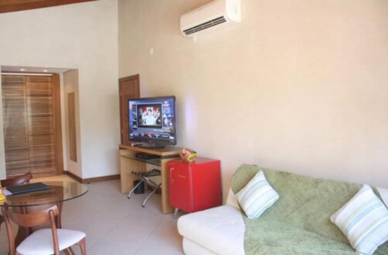 Abayomi Hotel