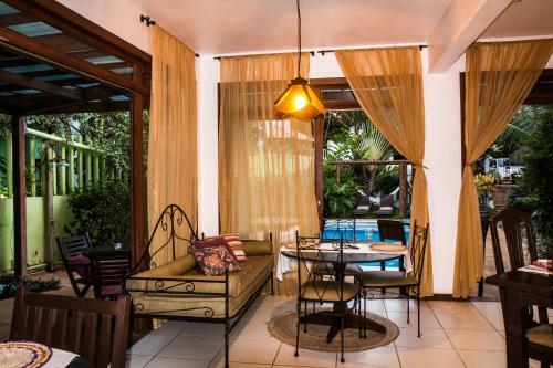 Hostal Porto Dos Casais Guest House Itacar�