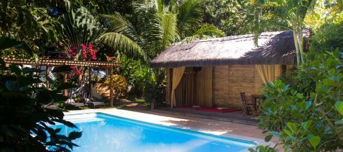 Hostal Porto Dos Casais Guest House Itacar�
