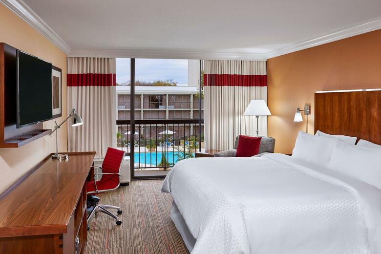 Clarion Hotel Medical Center