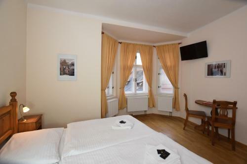 Aparthotel Z�meck� Apartm� - Castle Apartments