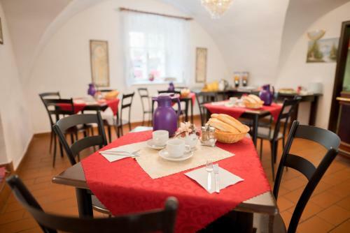 Hostal Pension Rosa