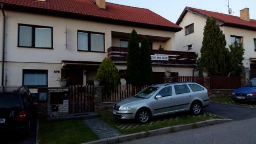 Hostal Penzion Pod Hr�z�