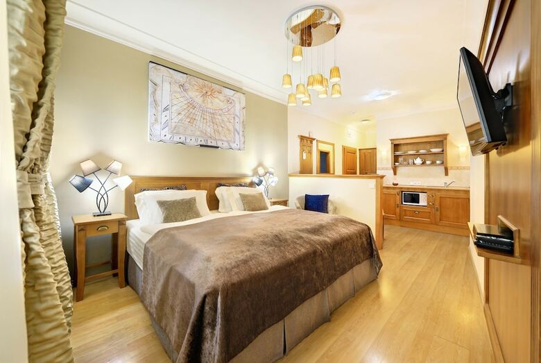 Castle View Apartments