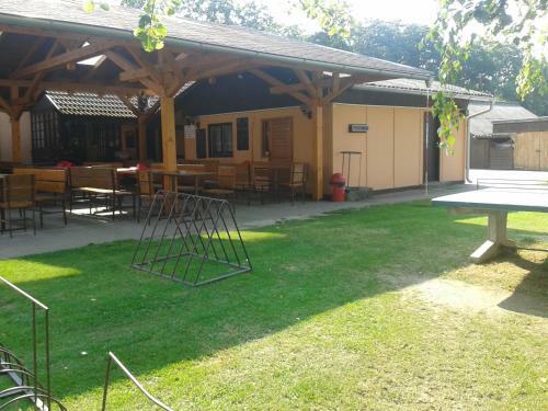 Lodge Sportcentrum Dvo?�k