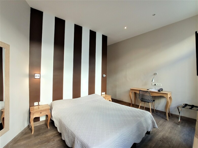 Hotel H33 H�tel