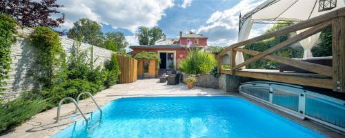 Pytloun Travel Hotel