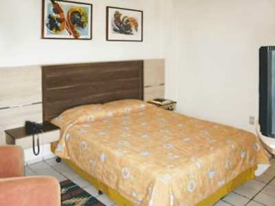 X�nius Hotel