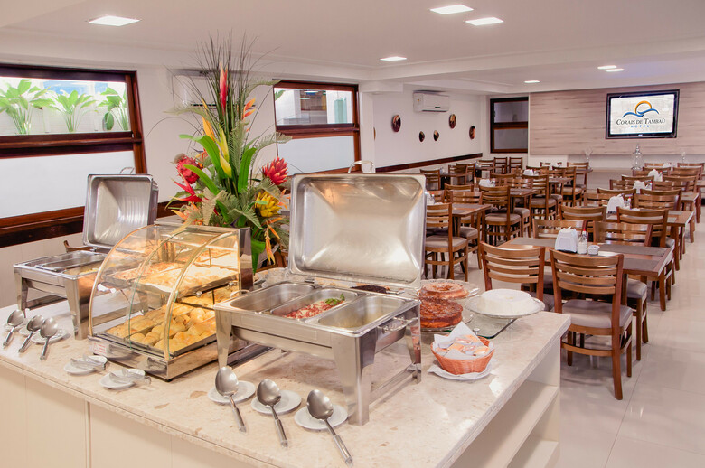 Hotel Corais De Tambau