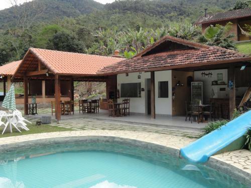 Bed & Breakfast Pousada Ch�cara Do Rio